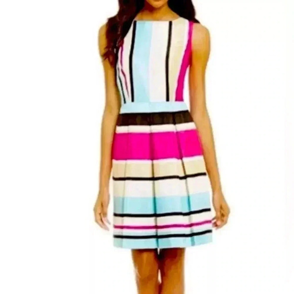 ANTONIO MELANI Dresses & Skirts - Antonio Melani Striped Pleated Dress Sleeveless Knee Length Pockets 10